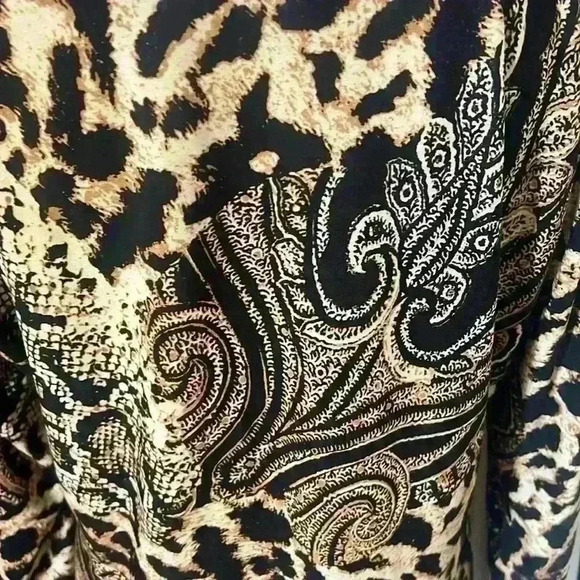 Chicos Ladies dress animal print size (Large) Excellent condition long sleeve. - Picture 14 of 14